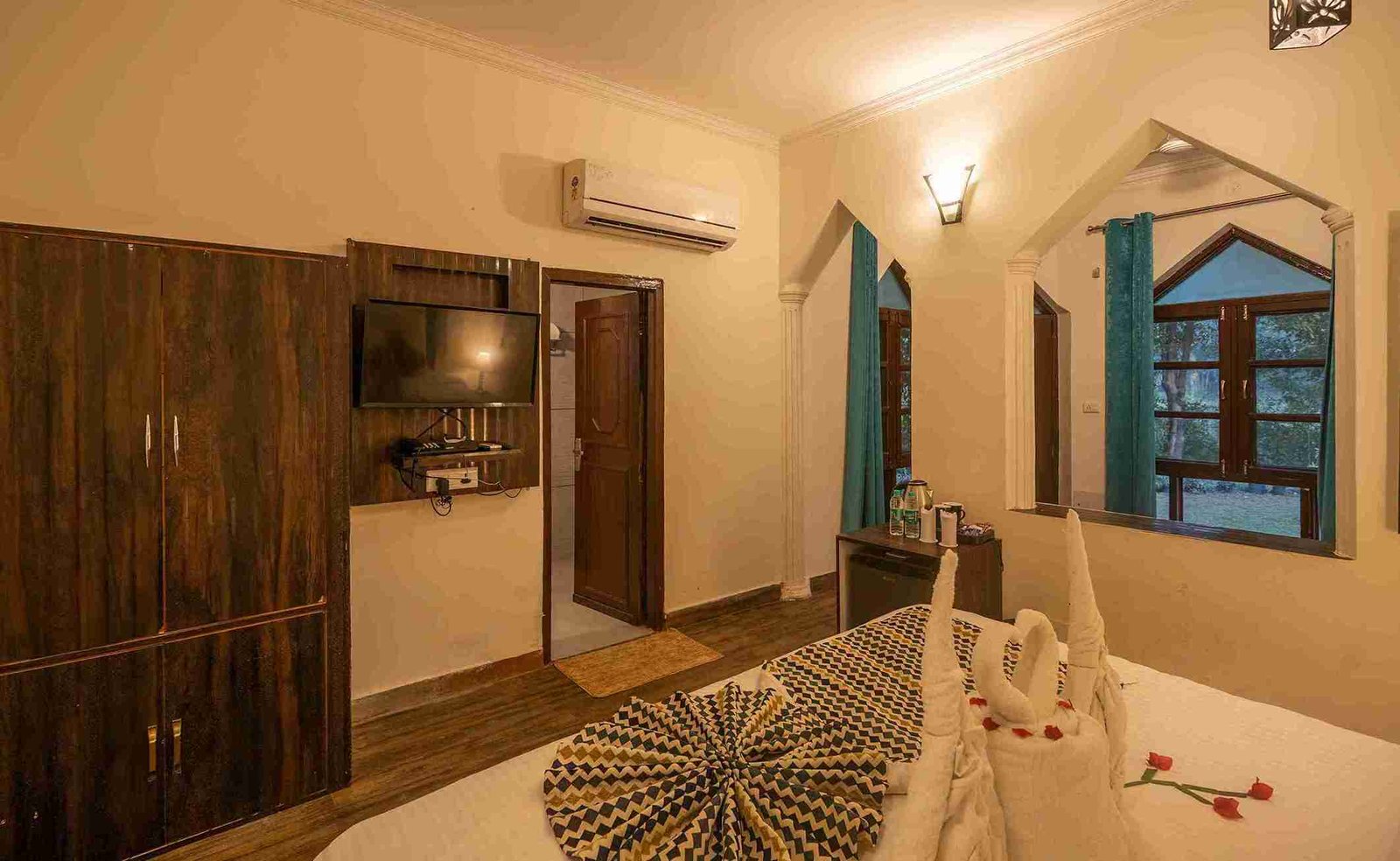 Cotton Tree Family - View 1